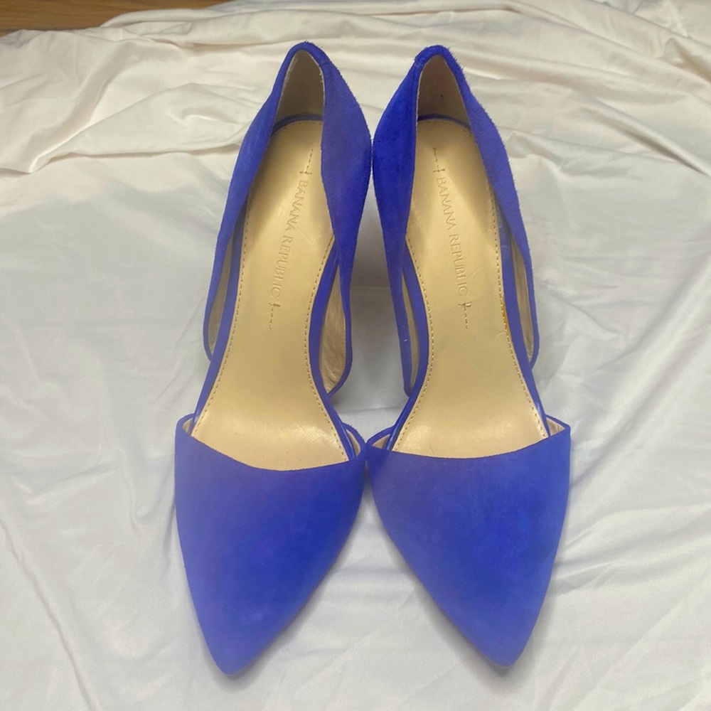 cobalt blue banana republic pumps.